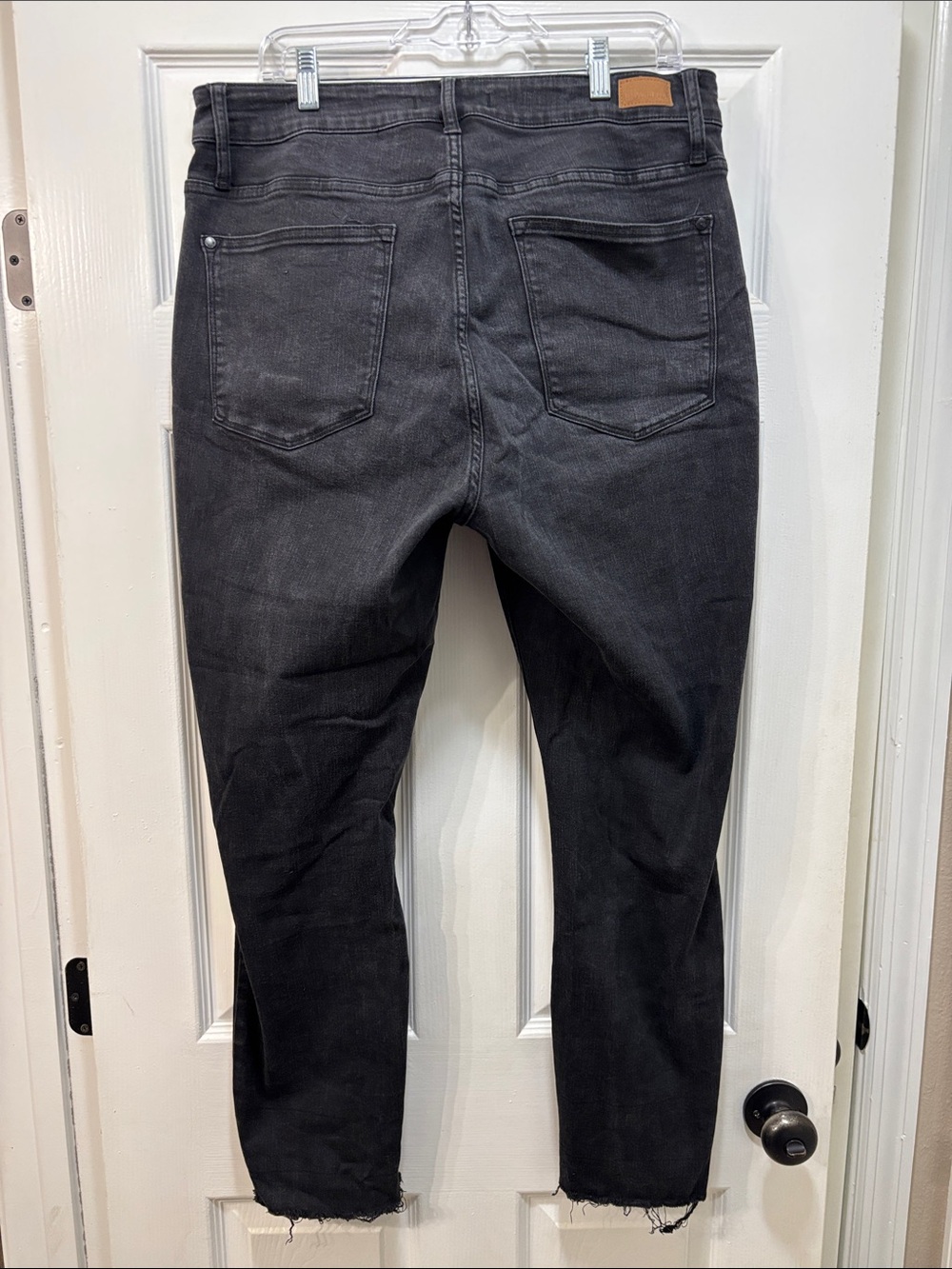 Judy Blue Women’s Slim Black Washed Jeans-Raw hem and holes in knees